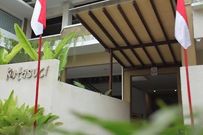 Kuta Suci Beach Hotel