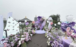 Once Artistic Inn