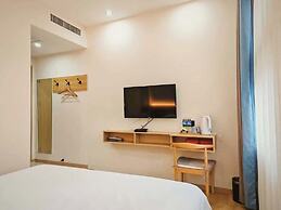 Once Artistic Inn