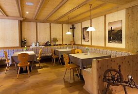 Berghotel Pine