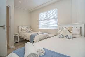 Fork West Apartments - Top Floor 5