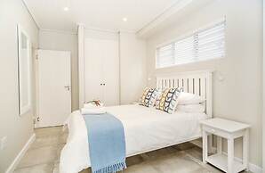 Fork West Apartments - Top Floor 6