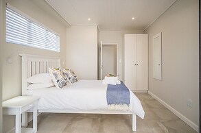 Fork West Apartments - Top Floor 6