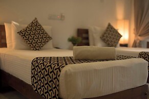 Hotel Athgira