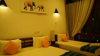 Hotel Athgira