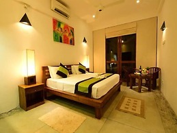 Hotel Athgira