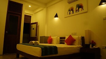 Hotel Athgira