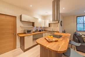 Hampden Apartments - The Catherine