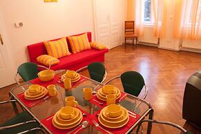 Raisa Apartments