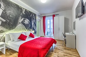 Split Urban Rooms III