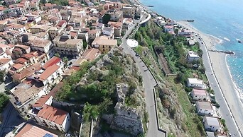 Un Oblò sul Mare