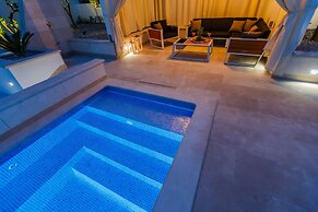 Luxury  Apartments Giovanni with  pool