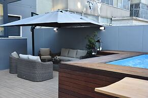 137 Lux Residence