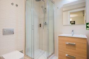 137 Lux Residence