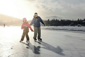 Delta Hotels by Marriott Thunder Bay