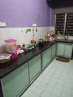 Orchid Dahlia Homestay