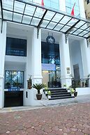 Adonis Hotel