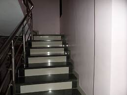 Hotel Amit Plaza