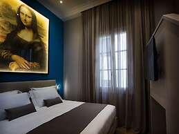 The FRAME Hotel