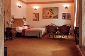 Hotel Ambasada Bolesławiec