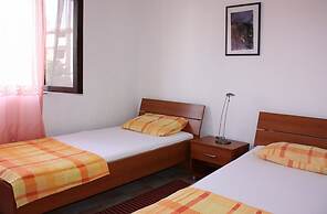 Apartments Blato-J