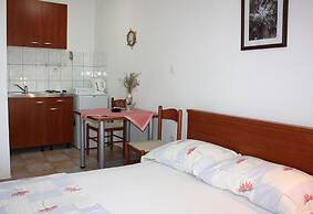 Apartments Blato-J