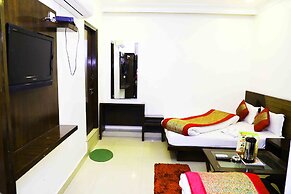 Hotel Kumar Palace