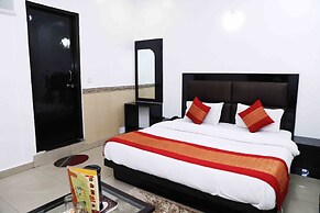 Hotel Kumar Palace
