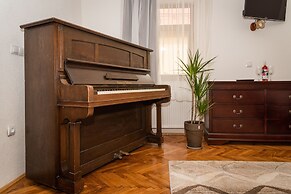 Musik Apartments Old Town