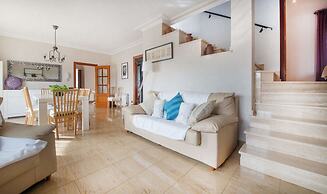 Rubi House