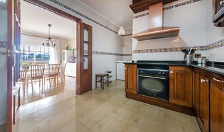 Rubi House