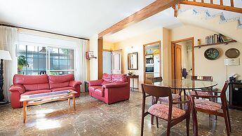 Tania House