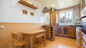 Tania House