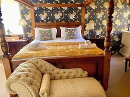 The Castle House Luxury Bed & Breakfast