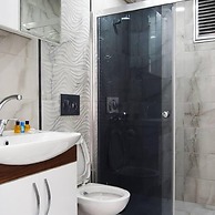 Golden Residence