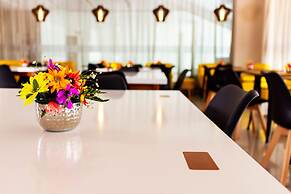Hotel F25
