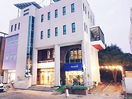 Gallery Family Hotel