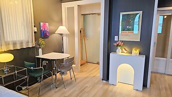 Gallery Family Hotel
