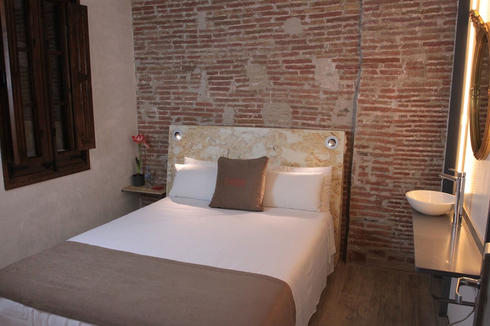 Amfores Boutique Guest House