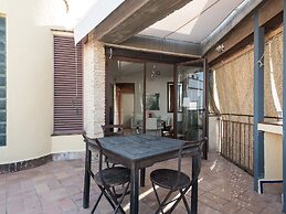 Boutike Apartments