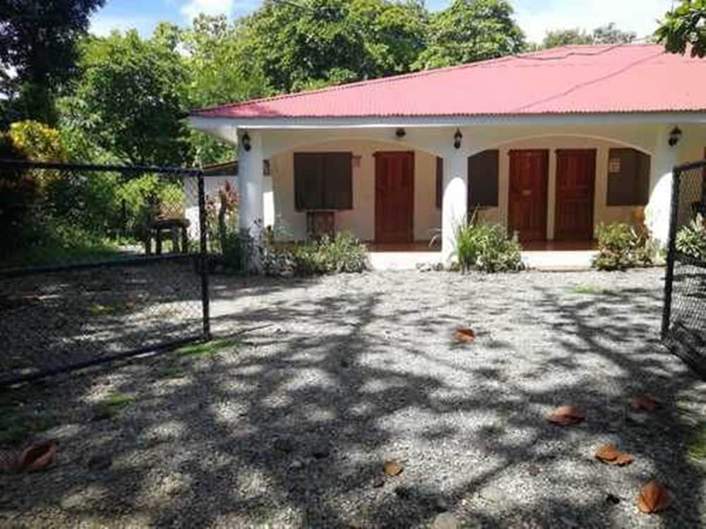 Posada Alroma - Hostel