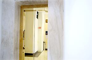 Hotel TR Residency