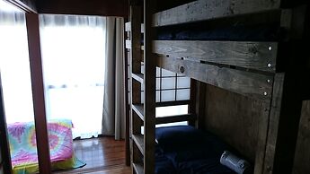 Tebiro BeachBackpackers