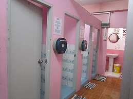 Lucky Homestay - Hostel