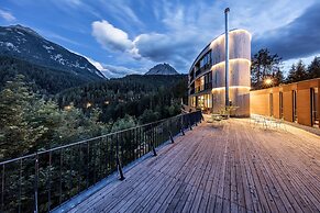 Hotel Arnica Scuol - Adults only