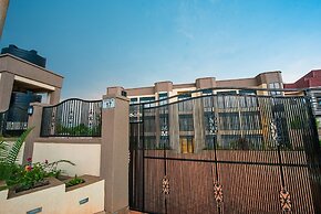 Lexor Apartments
