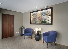 Amp Am House Hotel