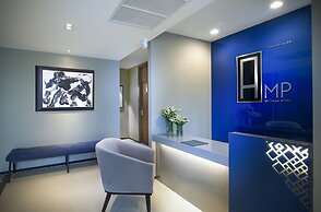 Amp Am House Hotel