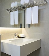 Amp Am House Hotel