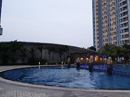 Cosmy Tanglin Apartment